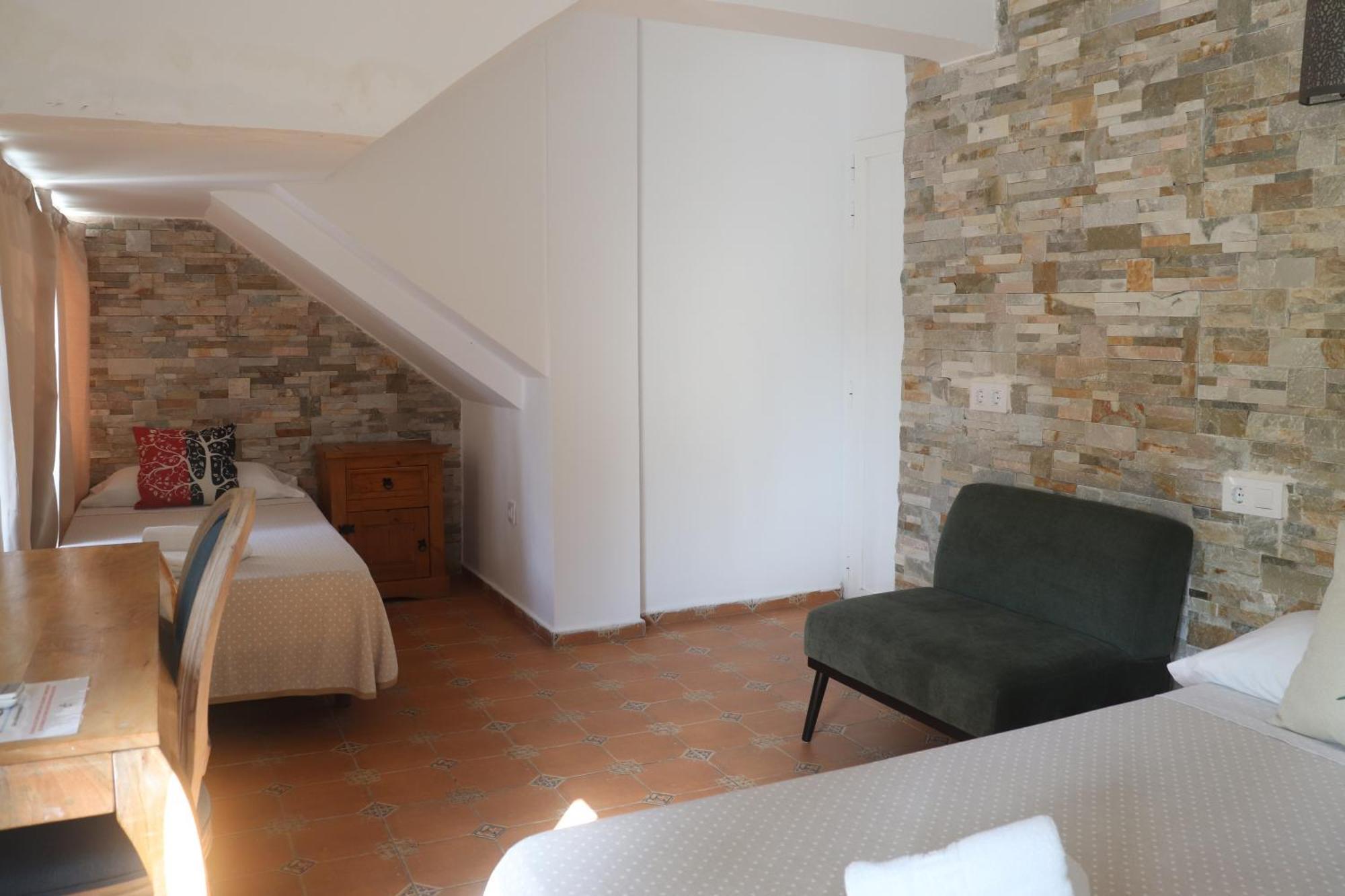Hostal La Paloma I Calp Dış mekan fotoğraf